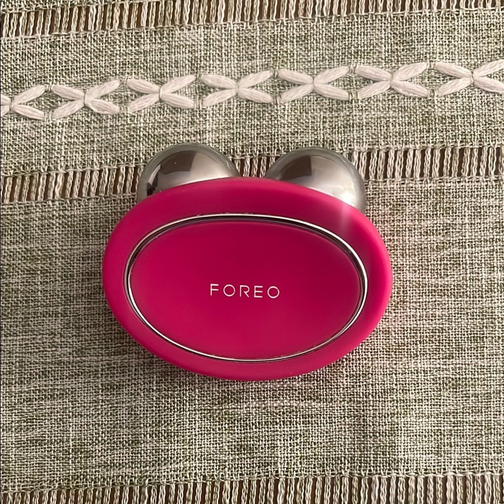 Foreo Pink Facial Massager